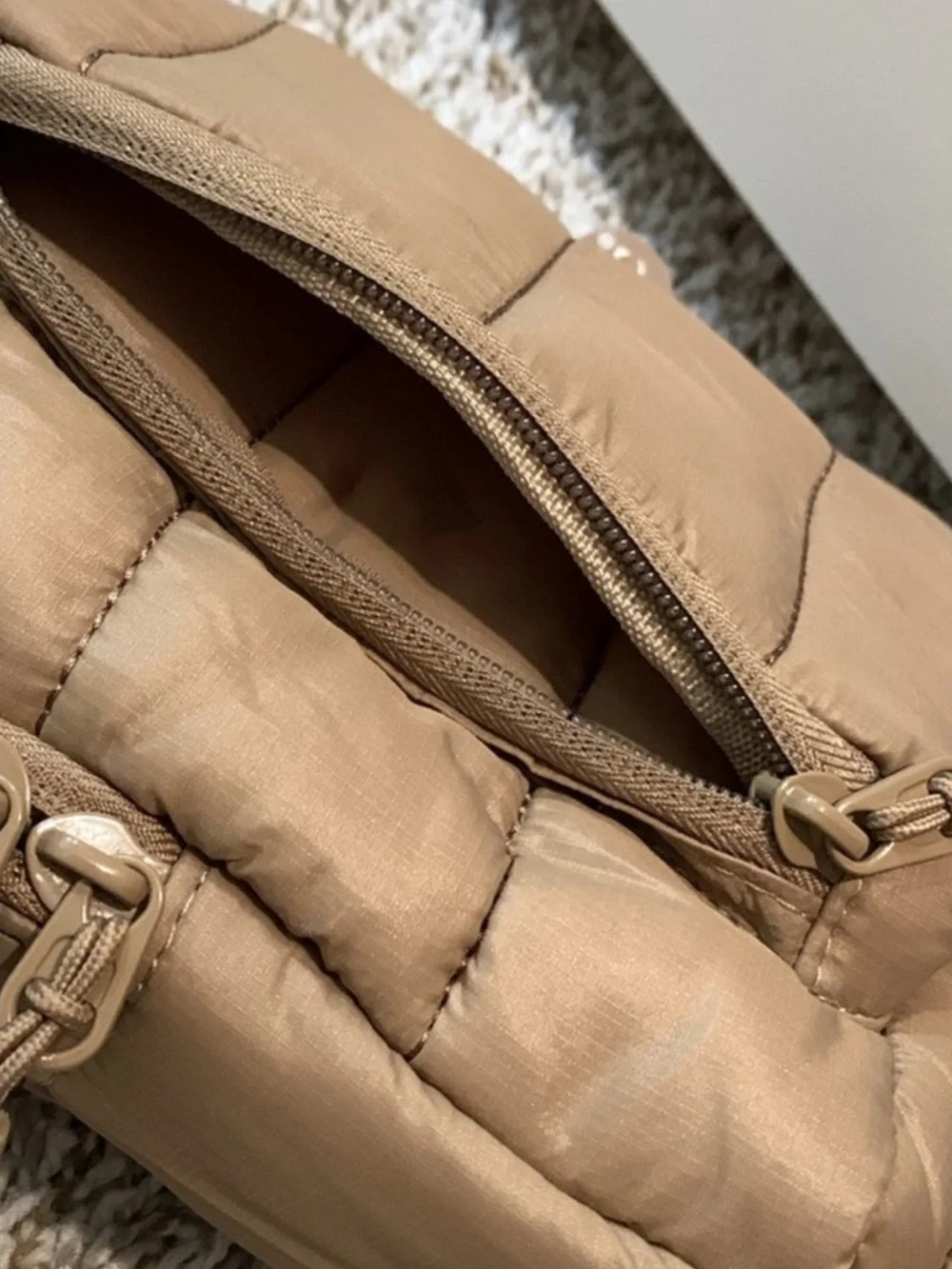 💙C.C Puffer Quilted Sling Crossbody Bag